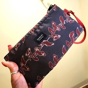 Madison Handbags cloth Wristlet